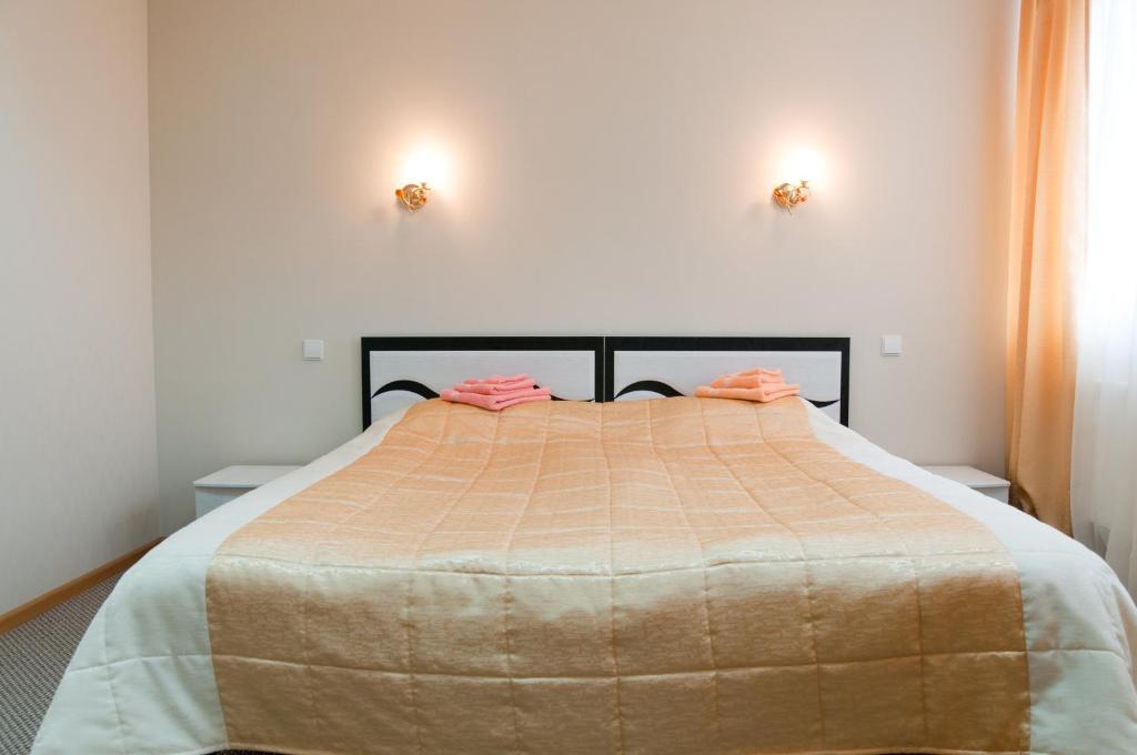 Avenue Hotel Zaslawye Kamer foto