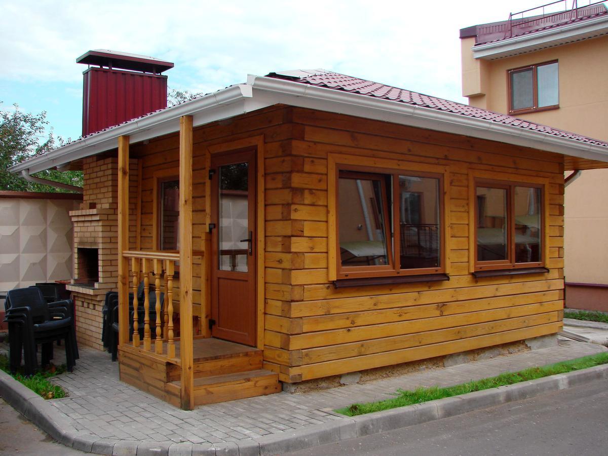 Avenue Hotel Zaslawye Buitenkant foto